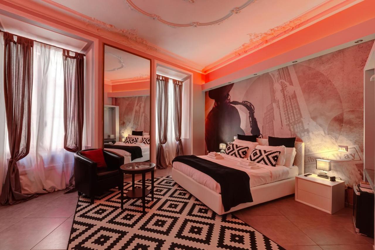 แมซอง เดลยี อาร์ติสตี Hotel โรม ภายนอก รูปภาพ